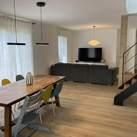 בית נופש Chamante Maison